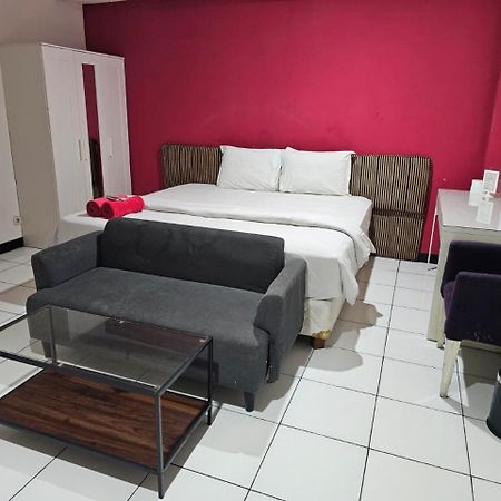 Mega Stay Near Mall Kelapa Gading Jakarta Buitenkant foto