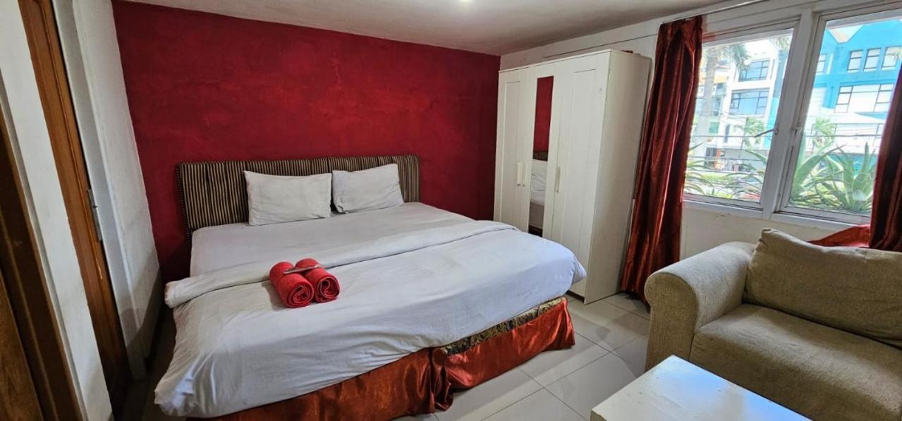 Mega Stay Near Mall Kelapa Gading Jakarta Buitenkant foto
