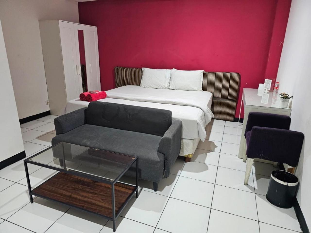 Mega Stay Near Mall Kelapa Gading Jakarta Buitenkant foto